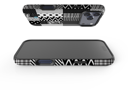 Noir Patchwork Case - iPhone 17 Series