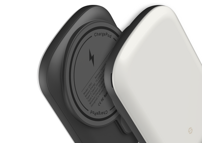 Frosty White MagSafe Power Bank