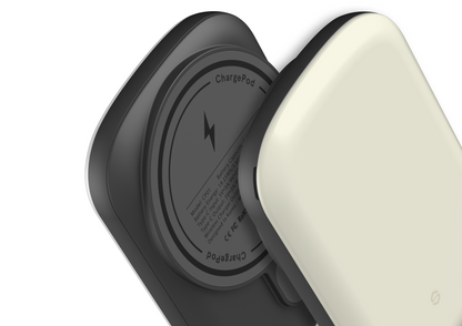 Frosty White MagSafe Power Bank