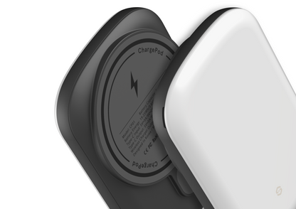 Frosty White MagSafe Power Bank