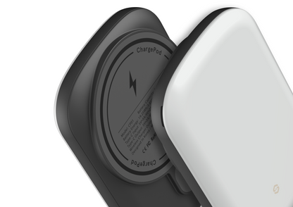 Frosty White MagSafe Power Bank