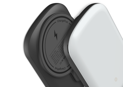 Frosty White MagSafe Power Bank